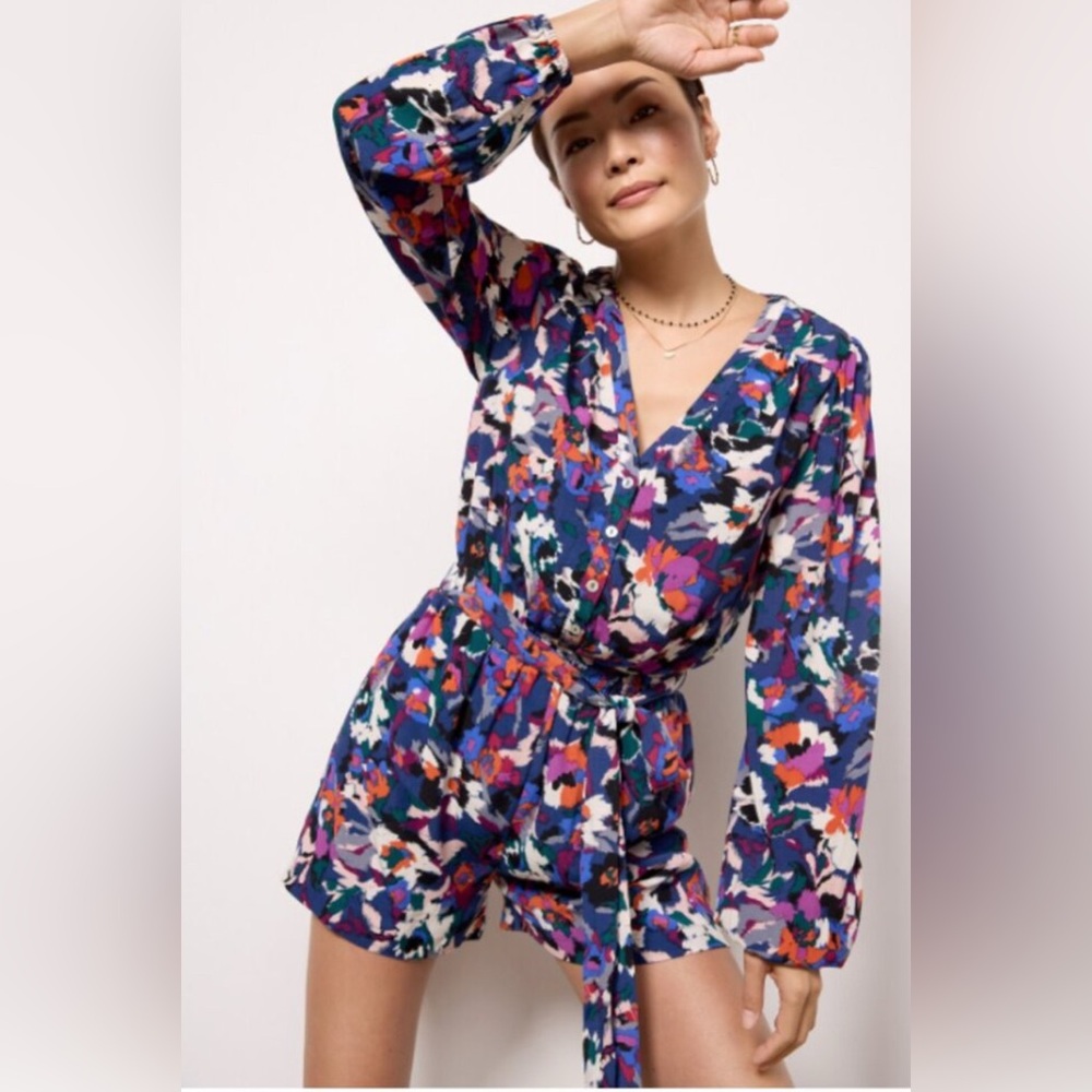 Evereve Women’s Hadley Romper Abstract Floral NWT (Size XS)